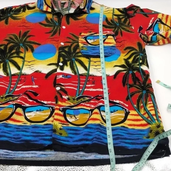 Vintage Free Style by Glorious Hawaiian Men's Buttons down Small - Picture 8 of 8